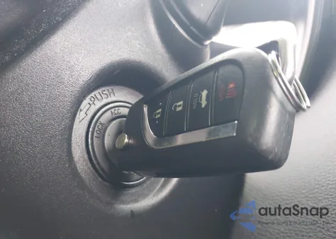 2021 Toyota Corolla Le z USA, uszkodzony, nr VIN 5YFEPMAE5MP260313